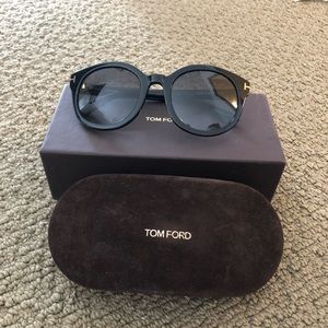 Tom Ford / TF9310 Sunglasses